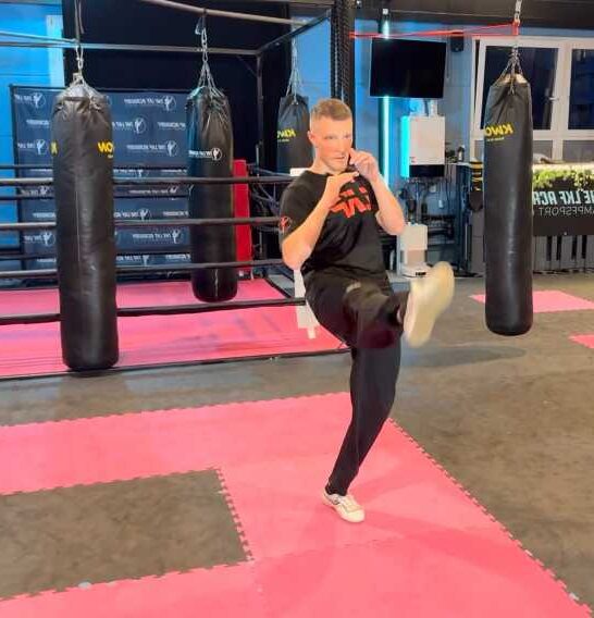 Kickboxen für Anfänger – Kickboxen online lernen