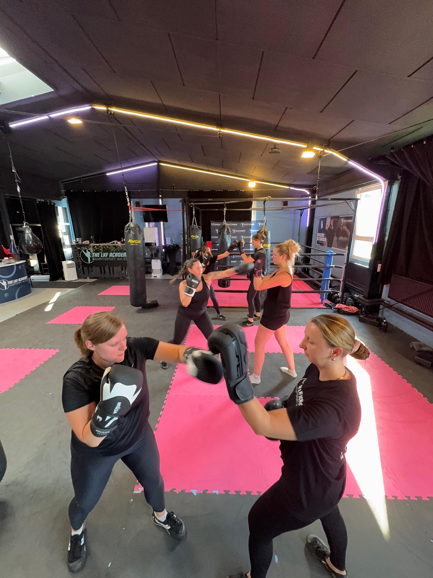 Firmen Fitness Solingen – modernes Kampfsport‑Fitnesstraining für Unternehmen